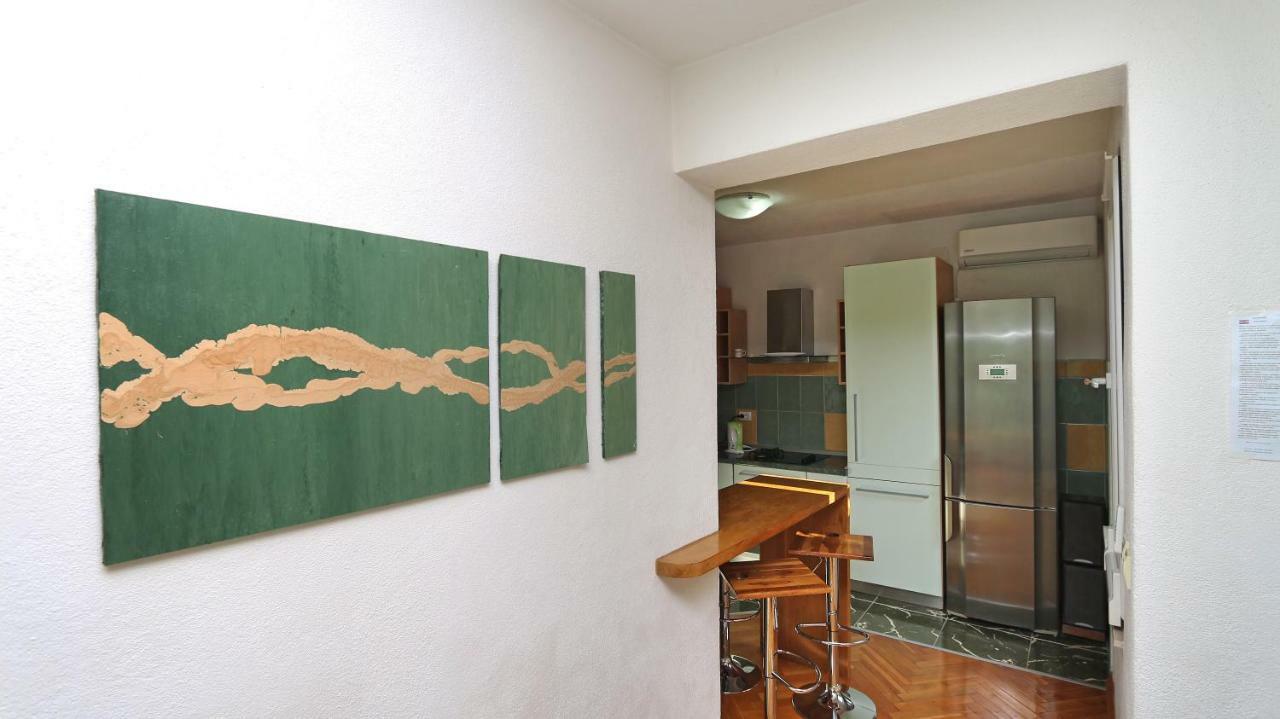 House Lipo Hotel Makarska Eksteriør billede