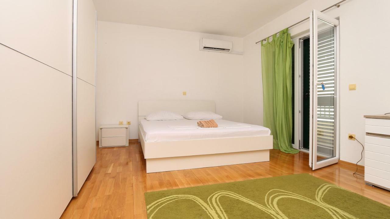 House Lipo Hotel Makarska Eksteriør billede